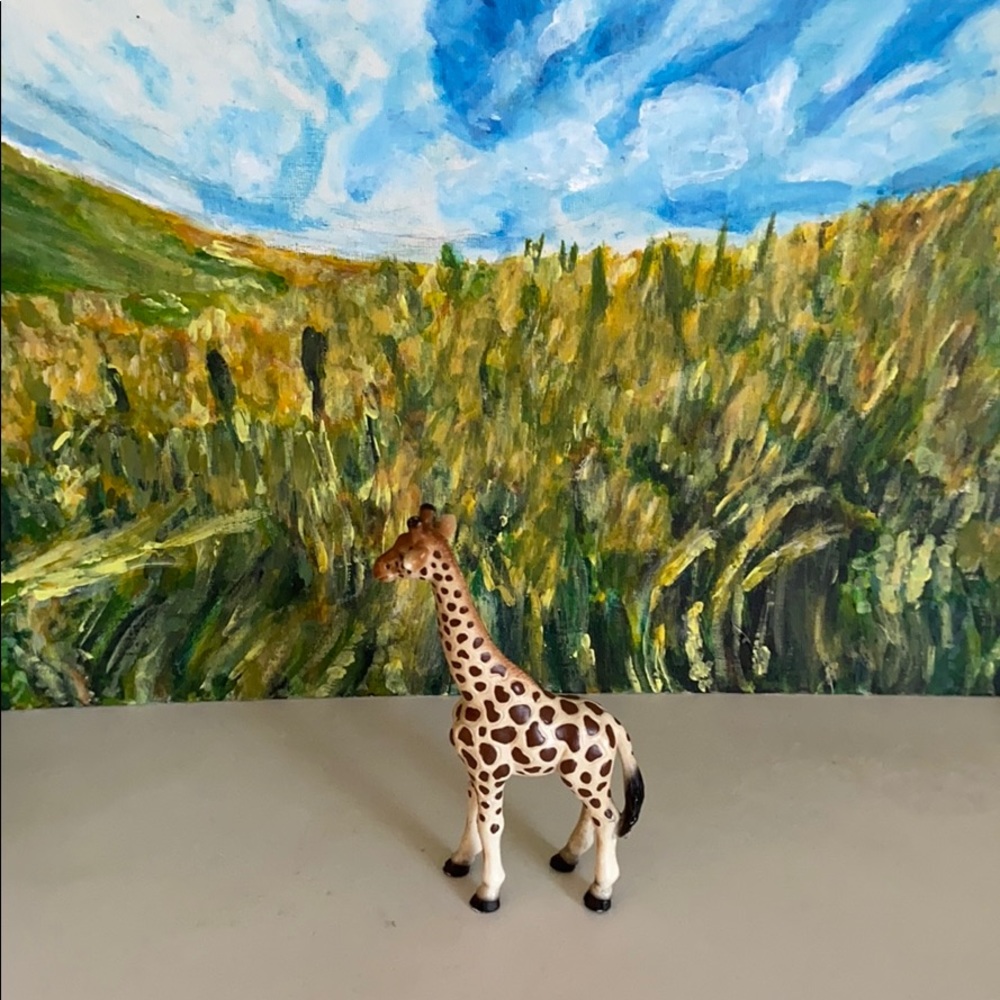 Small Giraffe